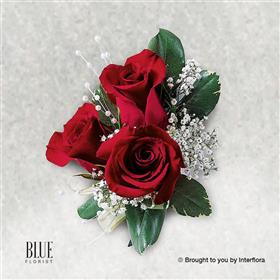 fwthumbtriple-red-rose-corsage.jpg